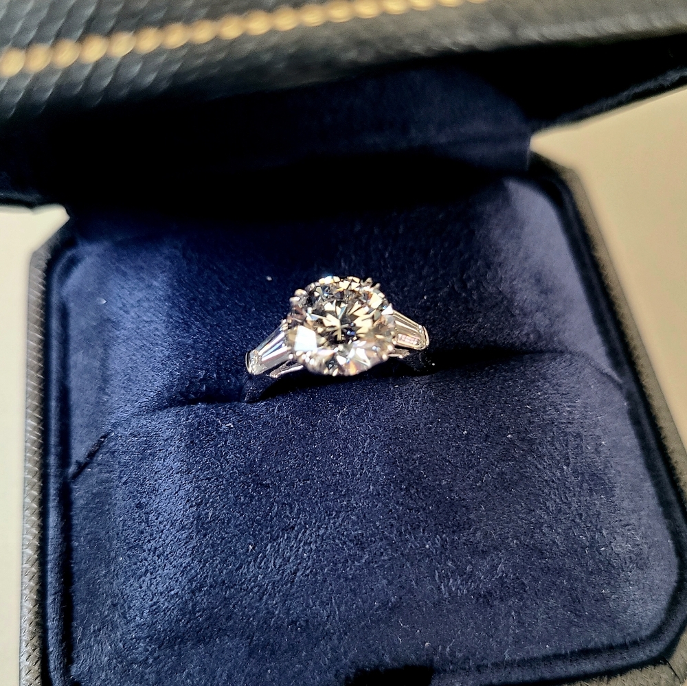 HW Style 3.5 Ct Diamond Platinum Engagement Ring with Tapered Baguette sides - Picture 8 of 12